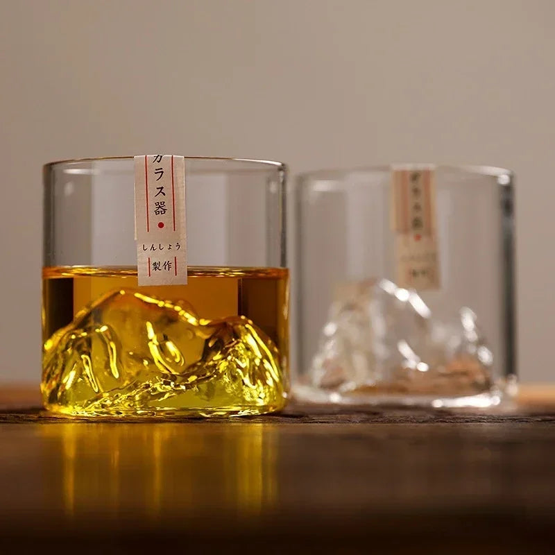 3D Mountain Glass